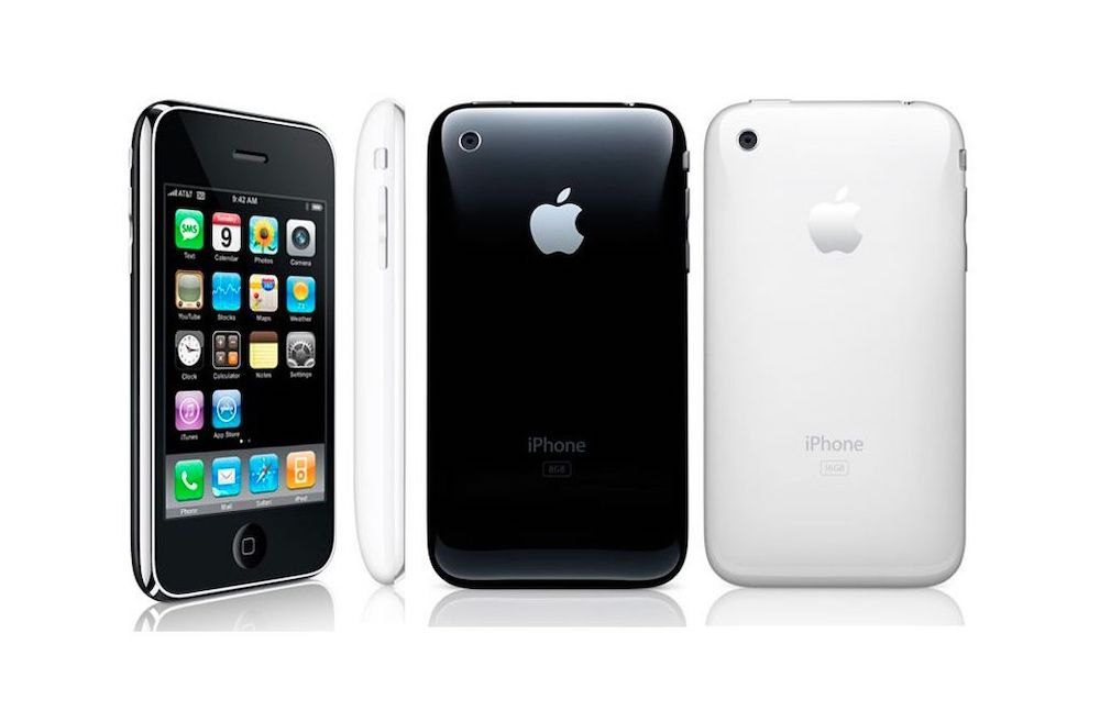 Remember How The First Apple Mobile Device Was And Follow The Evolution